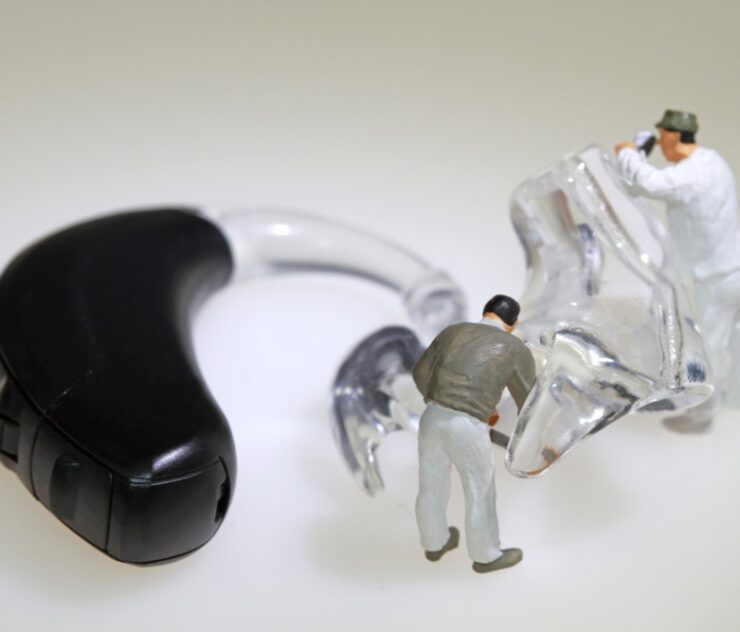 Can a Cracked Hearing Aid Be Repaired?