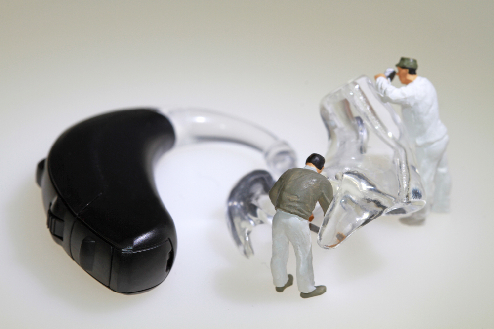 Can a Cracked Hearing Aid Be Repaired?