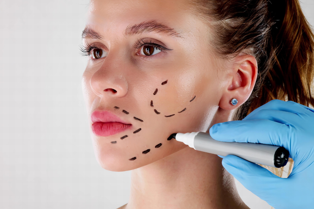 Top Plastic Surgeons Near Ashburn, VA for Mini Facelifts